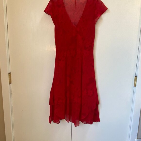 Liz Claiborne Chiffon V-Neck Layered Hem Red Dress Size 10 - Picture 6 of 7